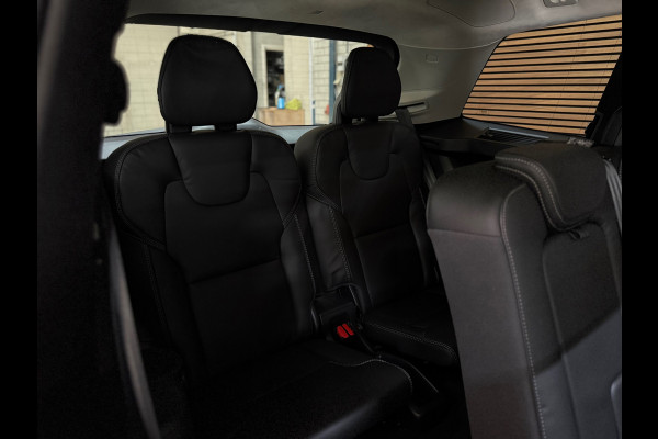 Volvo XC90 2.0 T8 Recharge AWD Ultra Dark 7p|Luchtvering|Trekhaak|Pano| H/K Sound | Massage | Winter Pakket | Driver Assist | HuD