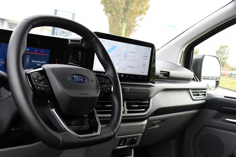Ford E-Transit Custom 340 L2H1 Limited 65 kWh Virtual, Adaptieve Cruise, Camera, Carplay, Stoelverwarming, LED, 218pk, NAVI, Uniek!