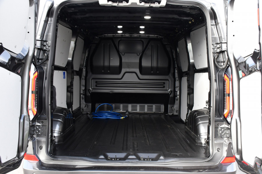 Ford E-Transit Custom 340 L2H1 Limited 65 kWh Virtual, Adaptieve Cruise, Camera, Carplay, Stoelverwarming, LED, 218pk, NAVI, Uniek!