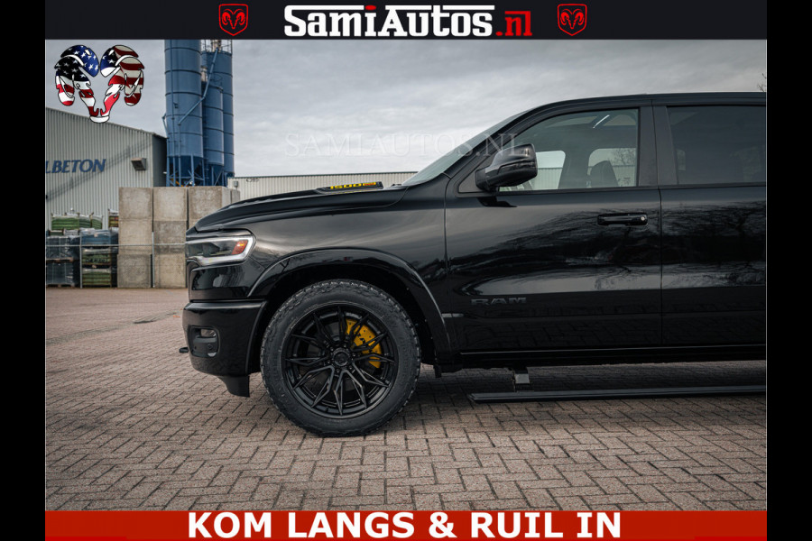 Dodge Ram LIMITED NIGHT H.O 540HP 706Nm | Massage + Full Option | De Meest Luxe en Volle Pick-Up in zijn Klasse | Comfortabele Dubbele Cabine met Royale 5 Zitplaatsen | BPM vrij | Nu Leverbaar uit Voorraad | Voorraad Nr 2370 - 5411 | De specialist in Amerikaanse pick‑ups in Nederland en Europa.