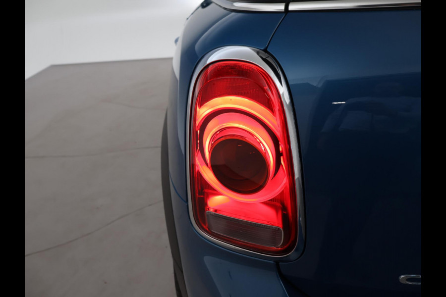 MINI Countryman 2.0 COOPER S 192 PK ALL4 JCW + ADAPTIVE CRUISE | PANORAMA | HEAD-UP | HK | CAMERA | STOELVERW. | KEYLESS