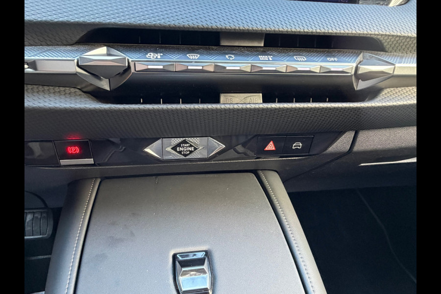 DS DS 4 E-Tense Performance Line PHEV 225 Pk | Navigatie | Cruise | 360 Camera | Clima | Side assist | KeyLess | 19" Lichtmetaal.