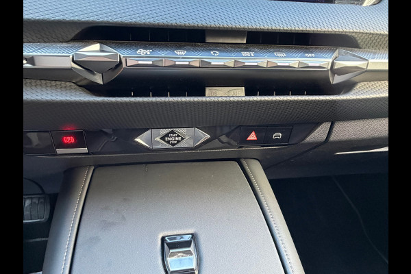 DS DS 4 E-Tense Performance Line PHEV 225 Pk | Navigatie | Cruise | 360 Camera | Clima | Side assist | KeyLess | 19" Lichtmetaal.