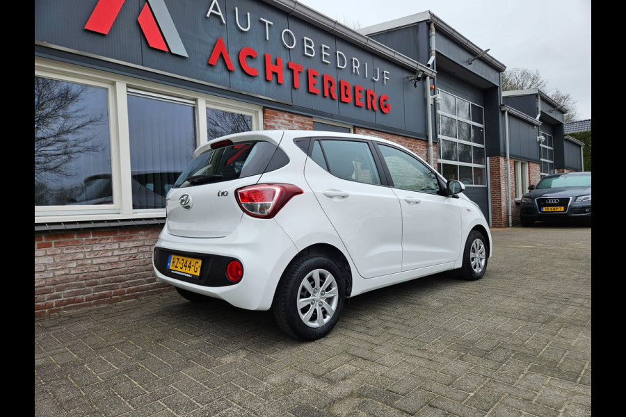 Hyundai i10 1.0i Comfort Airco! Cruise Control! NAP! Nette Auto!