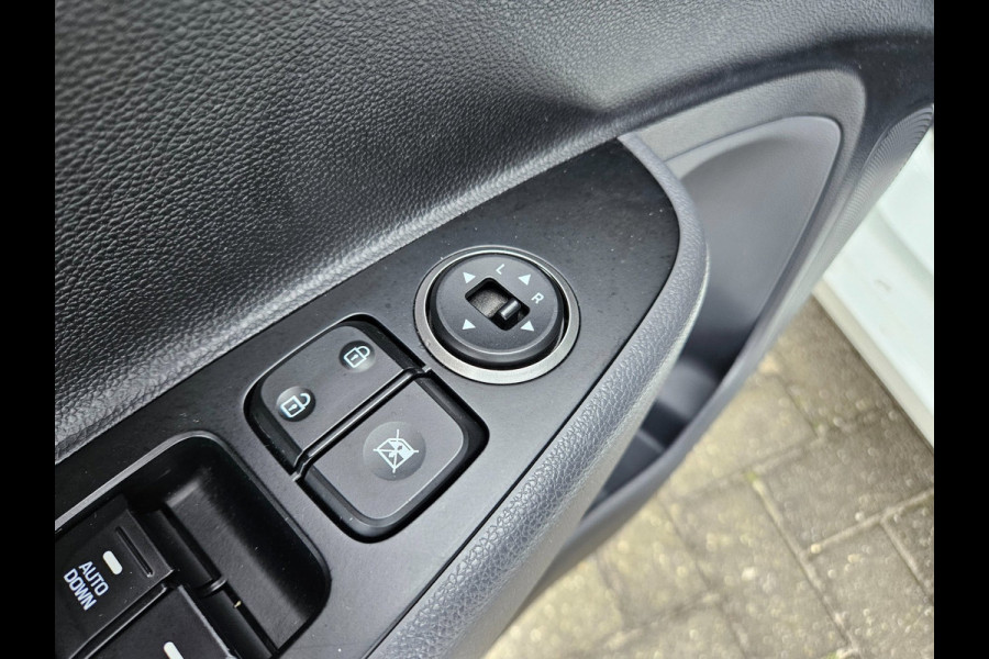 Hyundai i10 1.0i Comfort Airco! Cruise Control! NAP! Nette Auto!