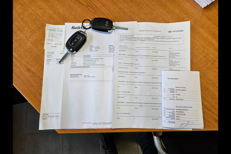 Hyundai i10 1.0i Comfort Airco! Cruise Control! NAP! Nette Auto!