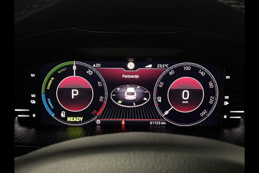 Škoda Superb Combi 1.4 TSI iV Sportline Business Trekhaak | Cruise control | Carplay | Stoelverwarming | Achteruitrijcamera | Navigatie | Keyless | Leder/Alcantara