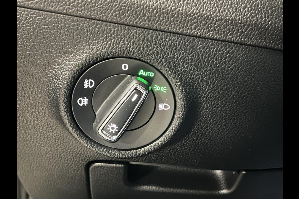 Škoda Superb Combi 1.4 TSI iV Sportline Business Trekhaak | Cruise control | Carplay | Stoelverwarming | Achteruitrijcamera | Navigatie | Keyless | Leder/Alcantara