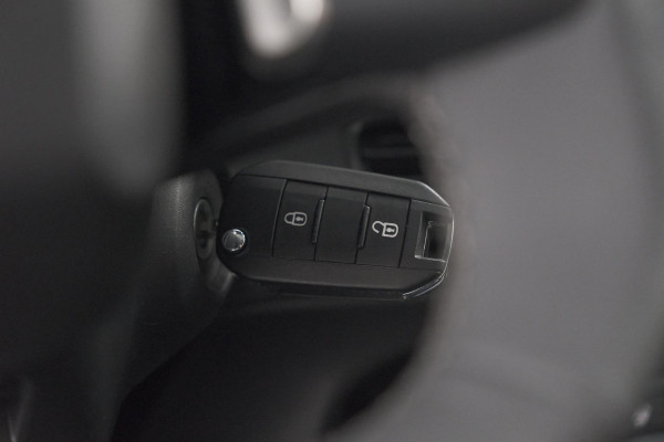 Citroën C3 Aircross 1.2 Hybrid 145pk Max | Camera | Dodehoekdetectie | Navigatie