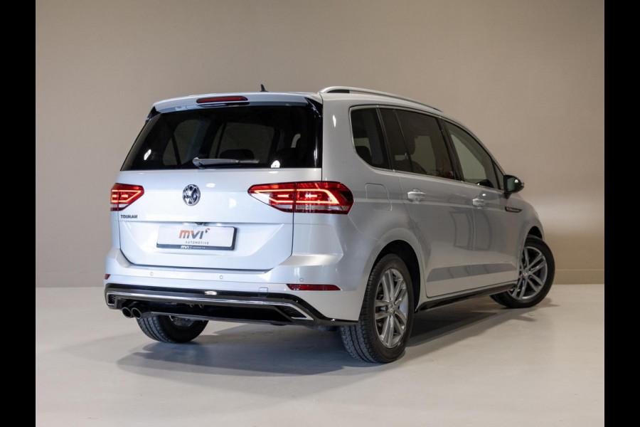 Volkswagen Touran 1.4 TSI Highline Edition R 7p 150pk / Trekhaak / Achteruitrijcamera / Stoelverwarming / Adaptieve cruise control / Navigatie / Apple carplay /