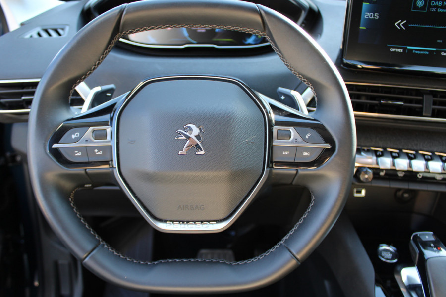 Peugeot 3008 1.6 HYbrid 225 Allure | Stoelverwarming | Navigatie | Led