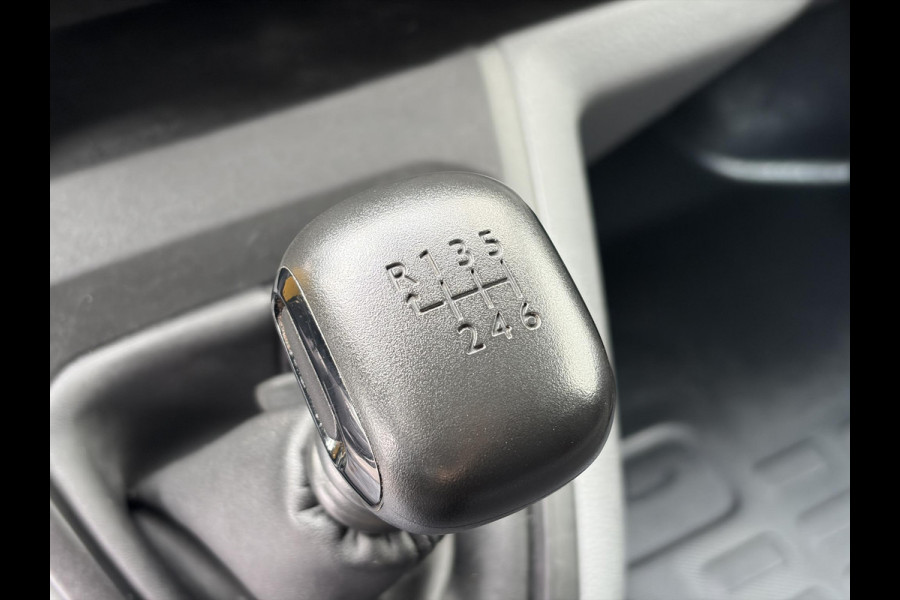 Peugeot Expert 2.0 BlueHDI 120 DC*HAAK*CRUISE*A/C*6-P*NAVI*PDC*