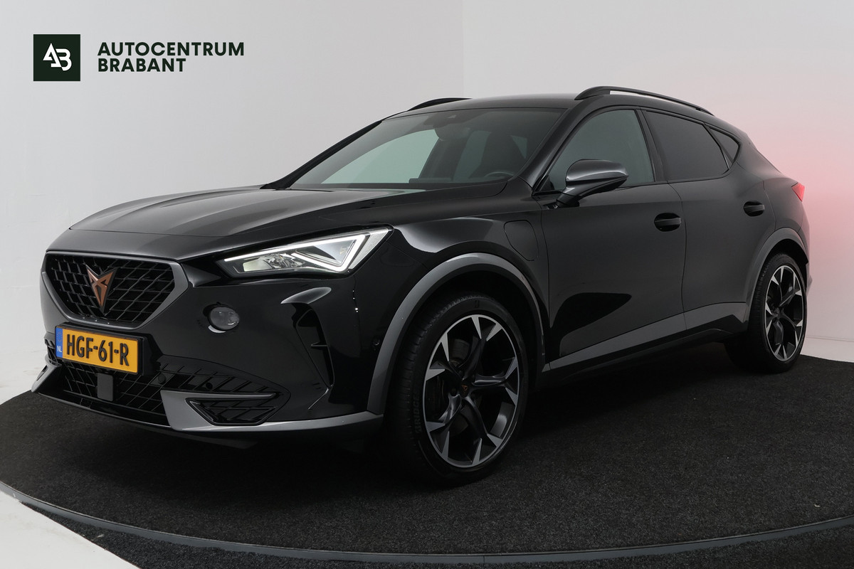 CUPRA Formentor 1.4 e-Hybrid VZ Performance (STOELVERWARMING, Soh 92%, STUURVERWARMING, ADAPTIEVE CRUISE, CAMERA, PARKEERSENSOREN)