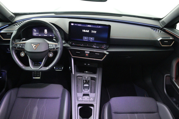 CUPRA Formentor 1.4 e-Hybrid VZ Performance (STOELVERWARMING, Soh 92%, STUURVERWARMING, ADAPTIEVE CRUISE, CAMERA, PARKEERSENSOREN)