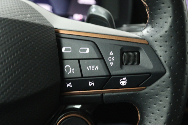 CUPRA Formentor 1.4 e-Hybrid VZ Performance (STOELVERWARMING, Soh 92%, STUURVERWARMING, ADAPTIEVE CRUISE, CAMERA, PARKEERSENSOREN)