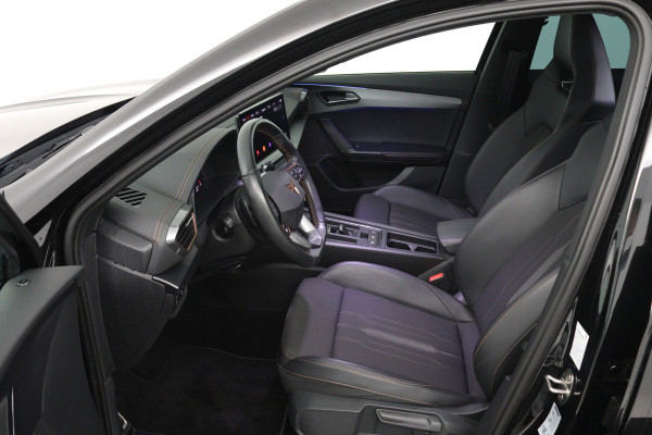 CUPRA Formentor 1.4 e-Hybrid VZ Performance (STOELVERWARMING, Soh 92%, STUURVERWARMING, ADAPTIEVE CRUISE, CAMERA, PARKEERSENSOREN)
