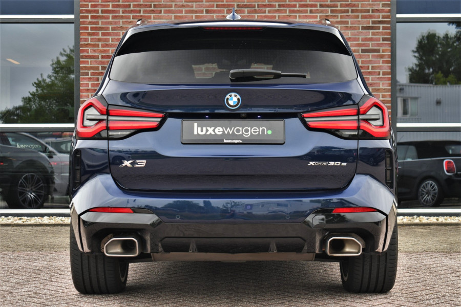 BMW X3 xDrive30e M-Sport M-zetels Pano HUD 360 Adp-demping