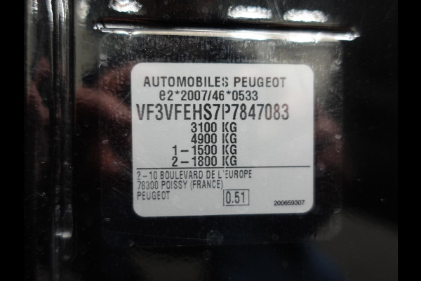 Peugeot Expert 2.0 BlueHDI 145PK Automaat Airco Bluetooth Cruise Control Trekhaak Navigatie Carplay