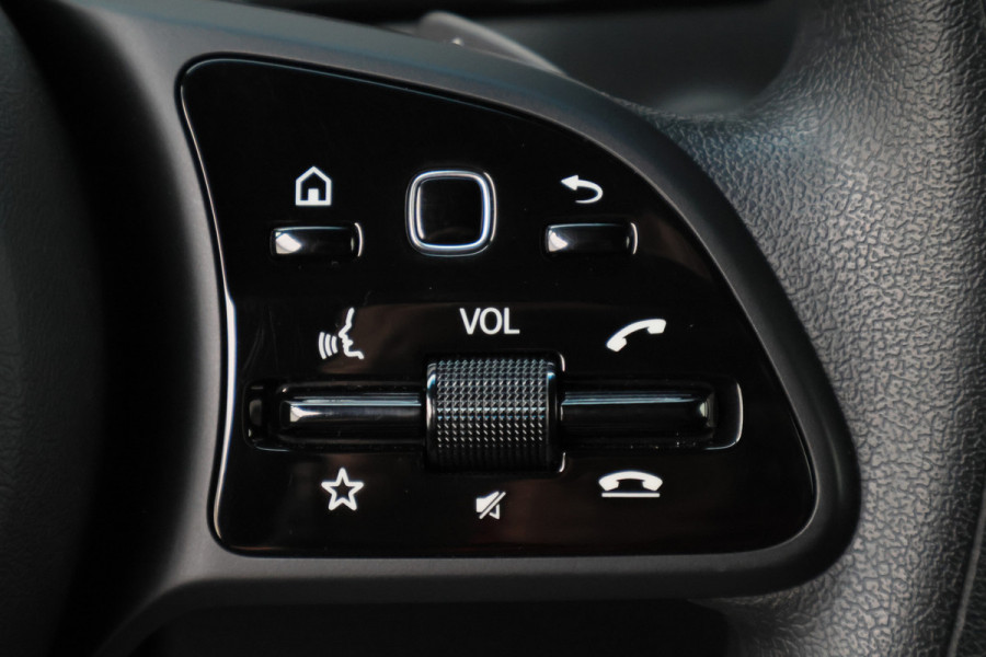 Mercedes-Benz Sprinter 317 CDI L2H2 RWD Camera, Side-Steps, Cruise, Apple Carplay, PDC, Stoelverwarming