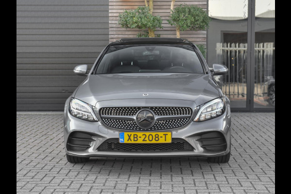 Mercedes-Benz C-Klasse 160 Business Solution AMG Panoramadak Digitaal display Alcantara Navi Carma