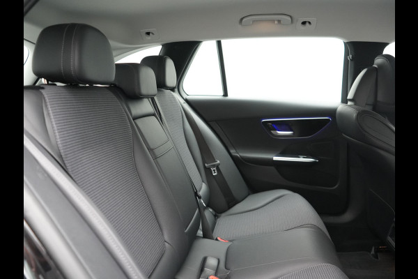 Mercedes-Benz C-Klasse Estate 300 e PHEV 313pk Dealer O.H | Adaptive Cruise | Camera | Apple Carplay | BLIS | Sportstoelen Verwarmd | Virtual Cockpit | Navigatie | DAB | 17"L.M | Plug In Hybrid |