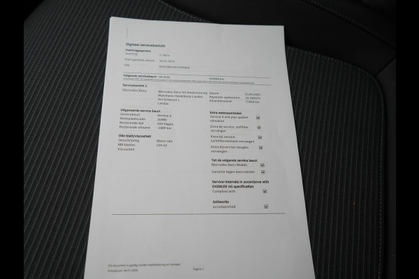 Mercedes-Benz C-Klasse Estate 300 e PHEV 313pk Dealer O.H | Adaptive Cruise | Camera | Apple Carplay | BLIS | Sportstoelen Verwarmd | Virtual Cockpit | Navigatie | DAB | 17"L.M | Plug In Hybrid |