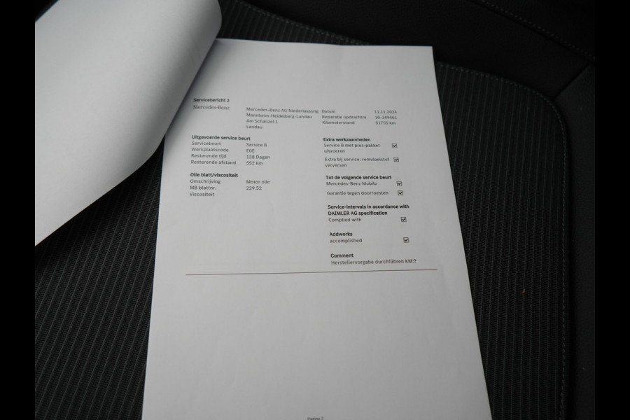 Mercedes-Benz C-Klasse Estate 300 e PHEV 313pk Dealer O.H | Adaptive Cruise | Camera | Apple Carplay | BLIS | Sportstoelen Verwarmd | Virtual Cockpit | Navigatie | DAB | 17"L.M | Plug In Hybrid |