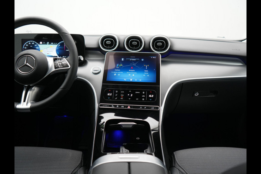 Mercedes-Benz C-Klasse Estate 300 e PHEV 313pk Dealer O.H | Adaptive Cruise | Camera | Apple Carplay | BLIS | Sportstoelen Verwarmd | Virtual Cockpit | Navigatie | DAB | 17"L.M | Plug In Hybrid |