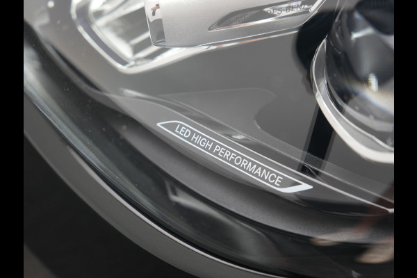 Mercedes-Benz C-Klasse Estate 300 e PHEV 313pk Dealer O.H | Adaptive Cruise | Camera | Apple Carplay | BLIS | Sportstoelen Verwarmd | Virtual Cockpit | Navigatie | DAB | 17"L.M | Plug In Hybrid |