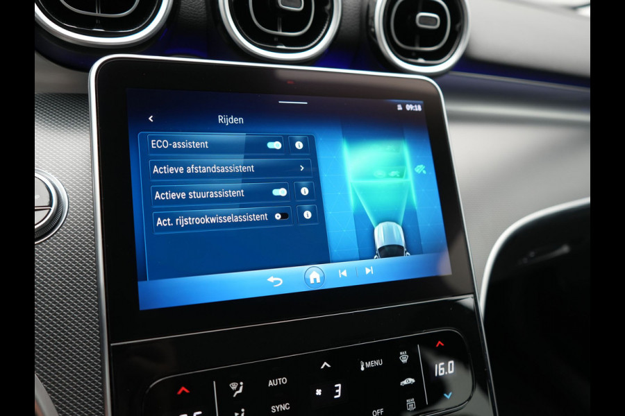 Mercedes-Benz C-Klasse Estate 300 e PHEV 313pk Dealer O.H | Adaptive Cruise | Camera | Apple Carplay | BLIS | Sportstoelen Verwarmd | Virtual Cockpit | Navigatie | DAB | 17"L.M | Plug In Hybrid |