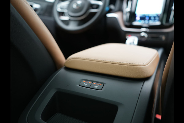 Volvo XC60 T8 AWD Ultimate Dark LONG RANGE PHEV 455pk Dealer O.H. | Trekhaak Af Fabriek | Panodak | Adaptive Cruise | Head Up | 360 Camera | Harman / Kardon | Lederen Comfortzetels Massage & Ventilatie & Memory | Keyless | Stoelen & Stuur Verwarmd | Plug In Hybrid |