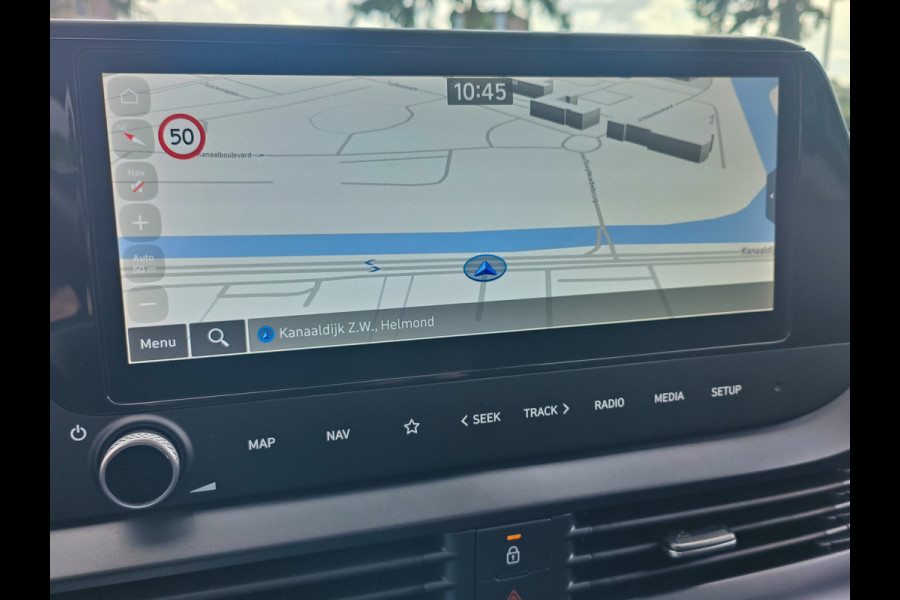 Hyundai Bayon 1.0 T-GDI Comfort Smart Rijklaar + Fabrieksgarantie Henk Jongen Auto's in Helmond,  al 50 jaar service zoals 't hoort!