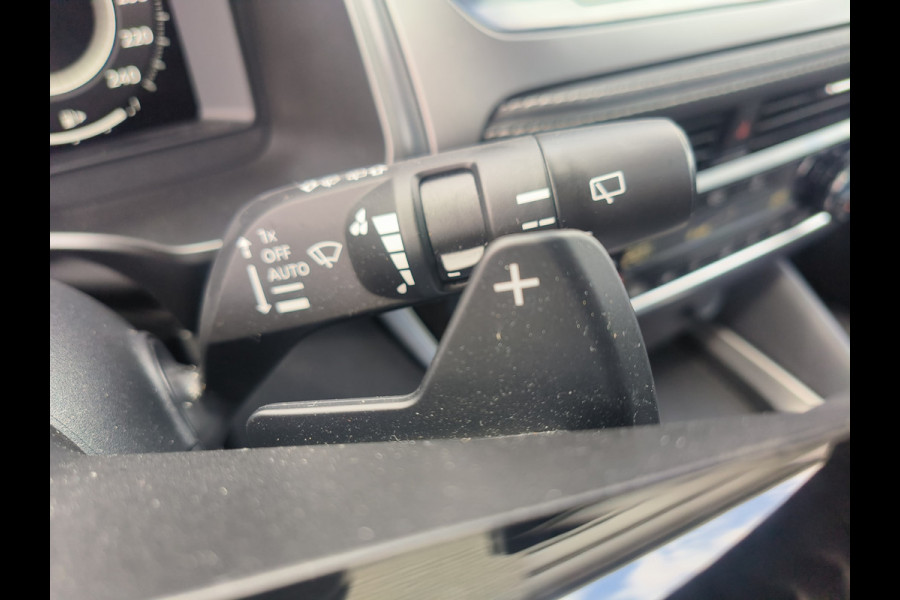 Nissan QASHQAI 1.3 MHEV Xtronic N-Connecta uit 2025 Rijklaar + Fabrieksgarantie  Automaat  Panorama-dak Henk Jongen Auto's in Helmond,  al 50 jaar service zoals 't hoort!