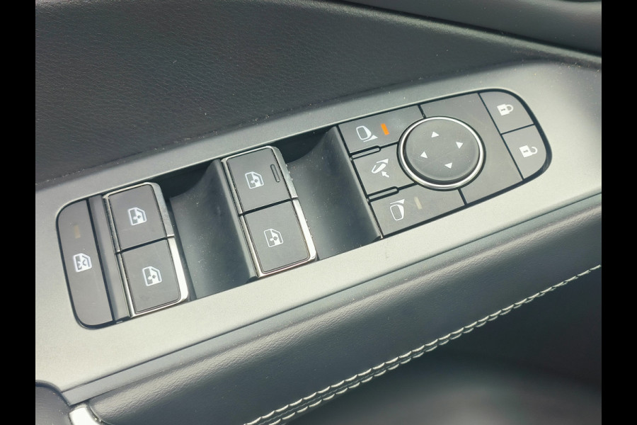 Nissan QASHQAI 1.3 MHEV Xtronic N-Connecta uit 2025 Rijklaar + Fabrieksgarantie  Automaat  Panorama-dak Henk Jongen Auto's in Helmond,  al 50 jaar service zoals 't hoort!