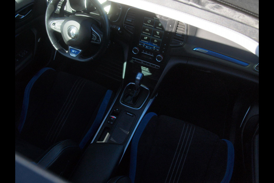 Renault Mégane Estate 1.6 TCe GT | Panoramadak | Camera | Trekhaak | Head-Up Display |