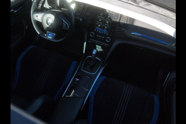 Renault Mégane Estate 1.6 TCe GT | Panoramadak | Camera | Trekhaak | Head-Up Display |