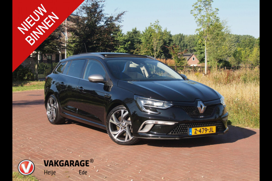 Renault Mégane Estate 1.6 TCe GT | Panoramadak | Camera | Trekhaak | Head-Up Display |