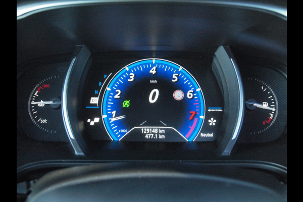 Renault Mégane Estate 1.6 TCe GT | Panoramadak | Camera | Trekhaak | Head-Up Display |