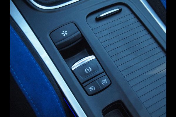 Renault Mégane Estate 1.6 TCe GT | Panoramadak | Camera | Trekhaak | Head-Up Display |