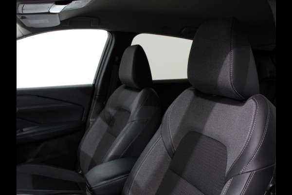 Nissan QASHQAI 1.3 MHEV Automaat N-Connecta Navigatie Climate Control Sfeerverlichting Camera 360 Led Dab Verwarmde voorstoelen Adaptieve Cruise Control Digitale Cockpit Lichtmetalen Velgen