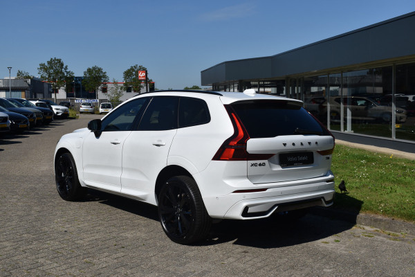 Volvo XC60 T8 AWD 455PK Plug-in Hybrid Ultra Black Edition | HUD | Luchtvering | Panodak | H&K | 360 Camera | 21"LMV | Stoelverwarming |