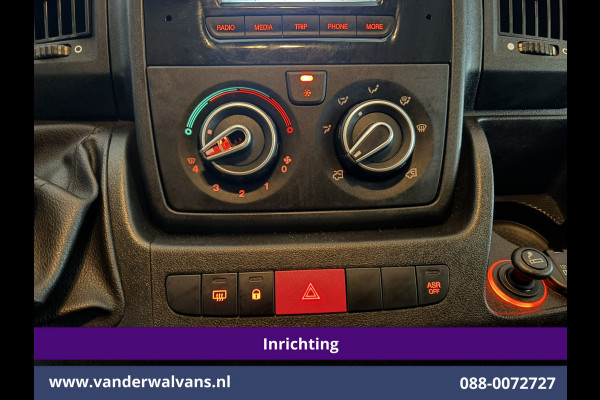 Peugeot Boxer 2.0 BlueHDI 131pk L2H2 Inrichting Euro6 Airco | Imperiaal | Camera | 2500kg Trekhaak | Cruisecontrol Parkeersensoren, Bijrijdersbank