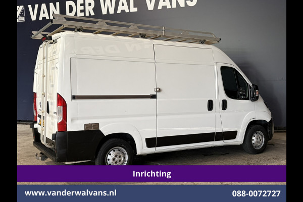 Peugeot Boxer 2.0 BlueHDI 131pk L2H2 Inrichting Euro6 Airco | Imperiaal | Camera | 2500kg Trekhaak | Cruisecontrol Parkeersensoren, Bijrijdersbank