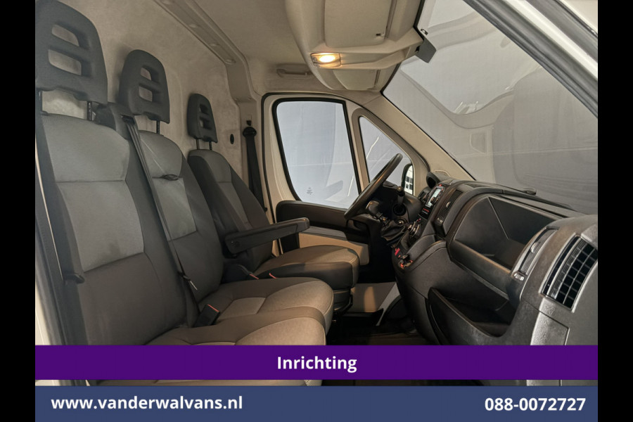 Peugeot Boxer 2.0 BlueHDI 131pk L2H2 Inrichting Euro6 Airco | Imperiaal | Camera | 2500kg Trekhaak | Cruisecontrol Parkeersensoren, Bijrijdersbank