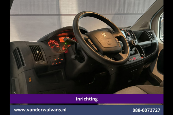 Peugeot Boxer 2.0 BlueHDI 131pk L2H2 Inrichting Euro6 Airco | Imperiaal | Camera | 2500kg Trekhaak | Cruisecontrol Parkeersensoren, Bijrijdersbank