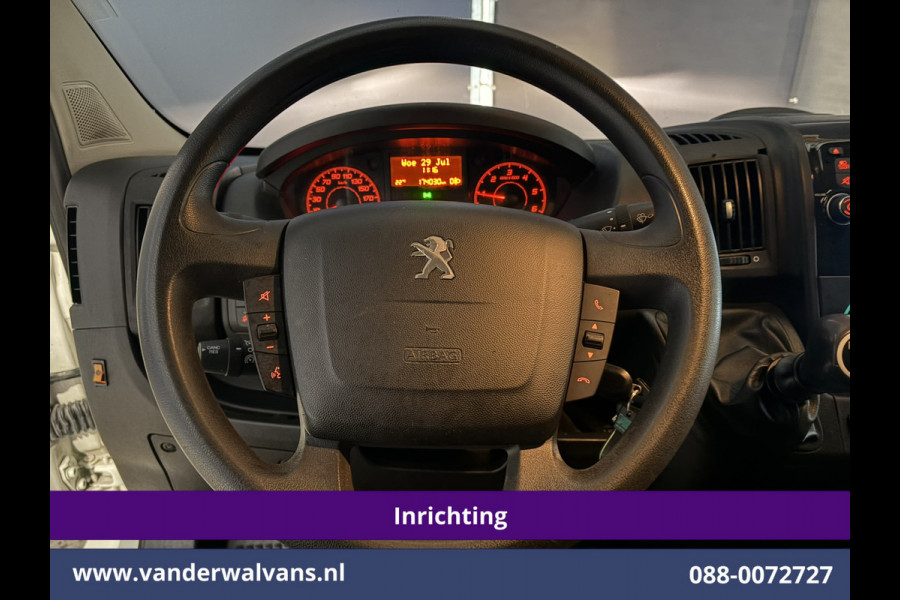 Peugeot Boxer 2.0 BlueHDI 131pk L2H2 Inrichting Euro6 Airco | Imperiaal | Camera | 2500kg Trekhaak | Cruisecontrol Parkeersensoren, Bijrijdersbank