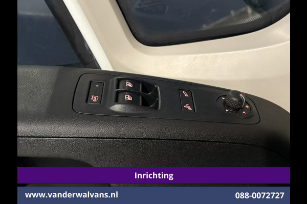 Peugeot Boxer 2.0 BlueHDI 131pk L2H2 Inrichting Euro6 Airco | Imperiaal | Camera | 2500kg Trekhaak | Cruisecontrol Parkeersensoren, Bijrijdersbank