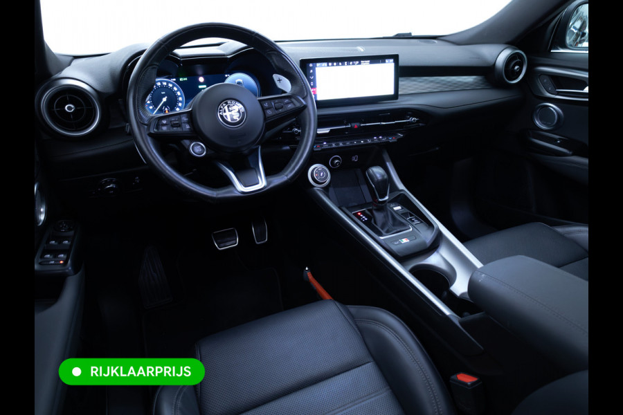 Alfa Romeo Tonale 1.5T Hybrid Veloce | Leer | Panoramadak | Elec. achterklep | Afn. trekhaak | Adap. Cruise | Harman Kardo | Stoel- verwamring en Stoel koeling, Stuur verwarming, 360 Camera, Stoel met gehuegen