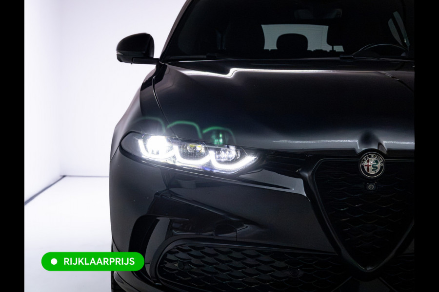 Alfa Romeo Tonale 1.5T Hybrid Veloce | Leer | Panoramadak | Elec. achterklep | Afn. trekhaak | Adap. Cruise | Harman Kardo | Stoel- verwamring en Stoel koeling, Stuur verwarming, 360 Camera, Stoel met gehuegen