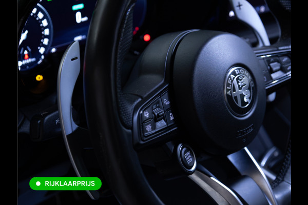 Alfa Romeo Tonale 1.5T Hybrid Veloce | Leer | Panoramadak | Elec. achterklep | Afn. trekhaak | Adap. Cruise | Harman Kardo | Stoel- verwamring en Stoel koeling, Stuur verwarming, 360 Camera, Stoel met gehuegen